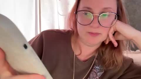 Snapshot of wanderlustjade chatting on 20, 4, 2026 Jade Adonis online show from 20, 4, 2026