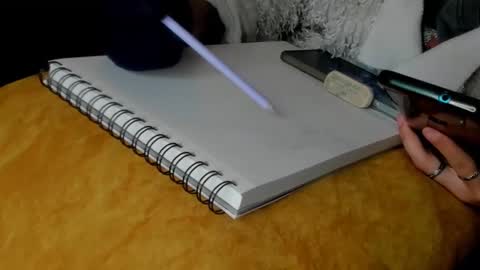 Waningrose  Lu online show from 8, 3, 2025