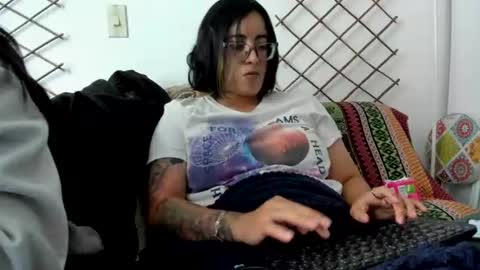 Waningrose  Lu online show from 15, 7, 2026