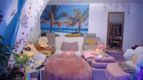 Snapshot of wannafeelitall chatting on 16, 10, 2025 Emilia inst  online show from 16, 10, 2025