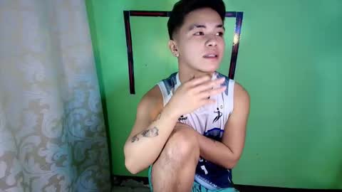 Snapshot of wantedtwink_69 chatting on 10, 10, 2025 itsmeyour dewji on ig online show from 10, 10, 2025