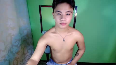 Snapshot of wantedtwink_69 chatting on 12, 10, 2025 itsmeyour dewji on ig online show from 12, 10, 2025