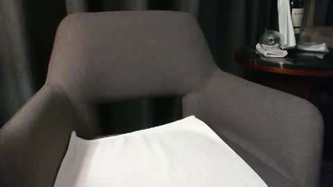 wanting1for online show from 17, 4, 2026