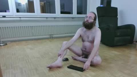 wantsahug online show from 14, 12, 2025