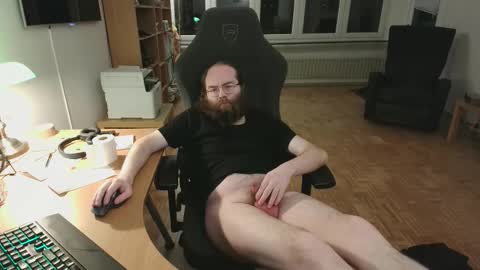 wantsahug online show from 18, 2, 2026