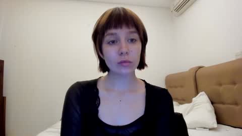 Snapshot of warm_june chatting on 16, 1, 2025 June online show from 16, 1, 2025