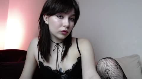 Snapshot of warm_june chatting on 17, 1, 2025 June online show from 17, 1, 2025