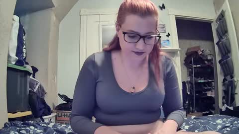 Snapshot of warwhore24 chatting on 6, 2, 2025 warwhore24 online show from 6, 2, 2025