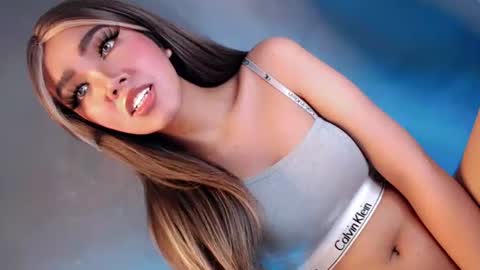 Isla Fox online show from 21, 9, 2025