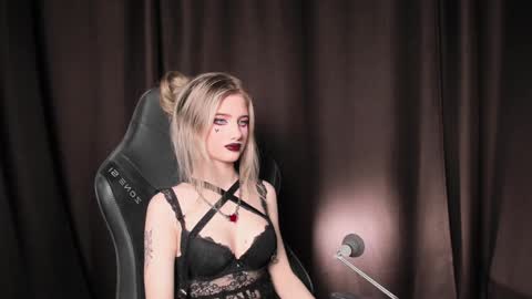 waterfallwoods online show from 17, 12, 2024