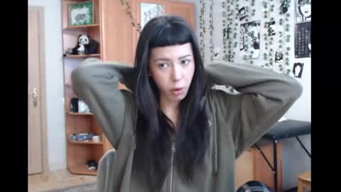 Mina online show from 13, 2, 2026