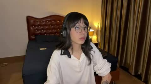 Mina online show from 7, 8, 2026