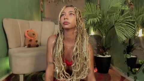 Snapshot of wayuu_goddess chatting on 5, 1, 2025 Wayuu Goddess 3 online show from 5, 1, 2025