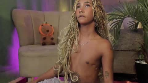 Snapshot of wayuu_goddess chatting on 8, 1, 2025 Wayuu Goddess 3 online show from 8, 1, 2025