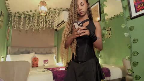 Snapshot of wayuu_goddess chatting on 2, 2, 2025 Wayuu Goddess 3 online show from 2, 2, 2025