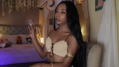 Snapshot of wayuu_goddess chatting on 8, 10, 2025 Wayuu Goddess 3 online show from 8, 10, 2025