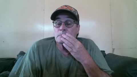 Snapshot of wbfarm chatting on 24, 9, 2025 WB Farm online show from 24, 9, 2025