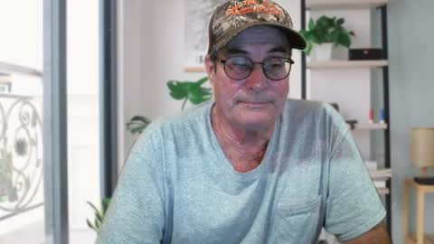 Snapshot of wbfarm chatting on 25, 11, 2025 WB Farm online show from 25, 11, 2025