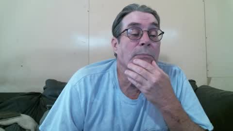 Snapshot of wbfarm chatting on 1, 12, 2025 WB Farm online show from 1, 12, 2025