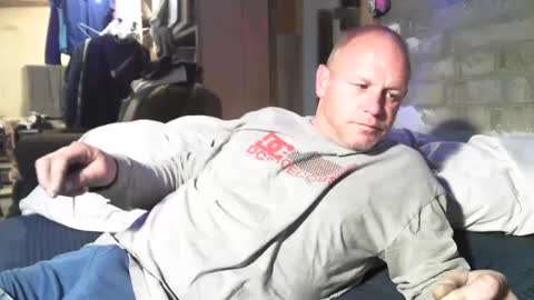 Snapshot of wcnmail24 chatting on 2, 3, 2025 wcnmail24 online show from 2, 3, 2025