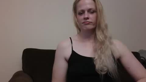 HayleyJay online show from 17, 4, 2026