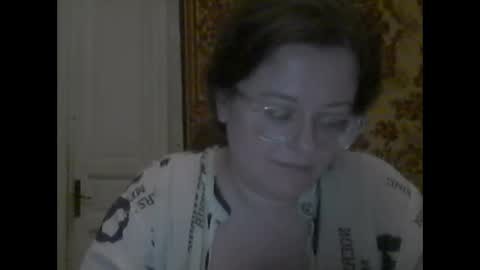 Snapshot of webgirl2 chatting on 23, 9, 2025 Marina online show from 23, 9, 2025