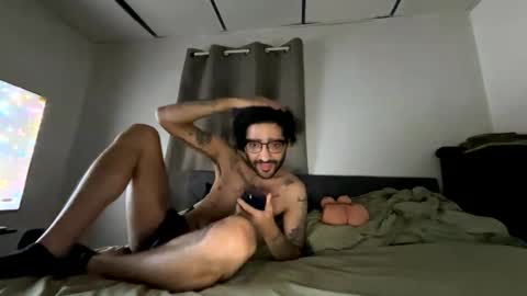 ShootingWebs online show from 4, 12, 2025