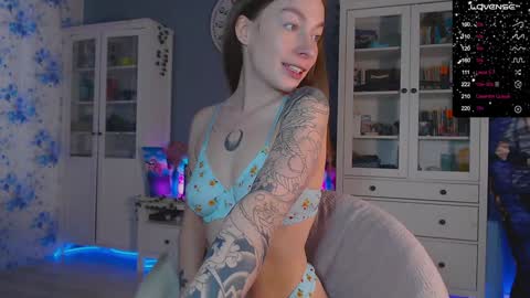 Snapshot of weed_princesss chatting on 10, 1, 2025  moon  online show from 10, 1, 2025