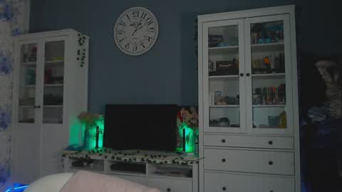 Snapshot of weed_princesss chatting on 23, 1, 2025  moon  online show from 23, 1, 2025