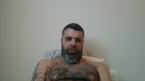 Snapshot of weezy210 chatting on 1, 11, 2025 Weezy online show from 1, 11, 2025