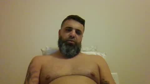 Snapshot of weezy210 chatting on 18, 11, 2025 Weezy online show from 18, 11, 2025