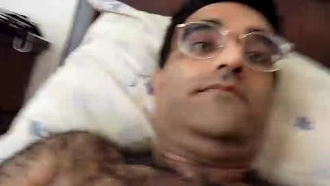 Snapshot of wefjkasdhfsn chatting on 14, 12, 2025 Your Toy Joy Boy online show from 14, 12, 2025