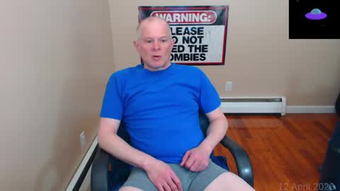 Chris online show from 12, 4, 2026