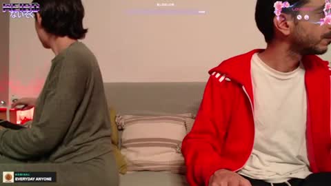 Alyssa and James online show from 2, 1, 2025