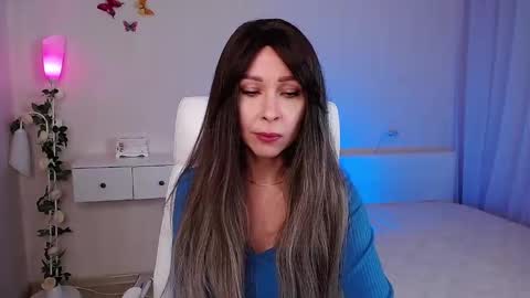 Wendi Foster online show from 24, 2, 2025