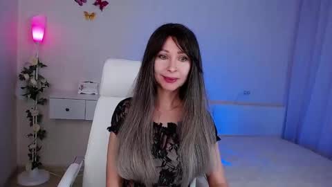 Wendi Foster online show from 15, 12, 2025