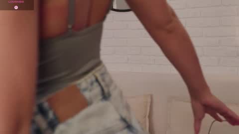 Im Wendy online show from 8, 9, 2025