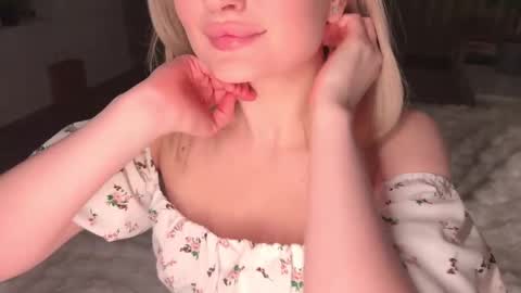 Daisy    online show from 1, 3, 2025