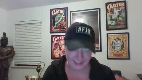 Snapshot of wendycu chatting on 8, 1, 2025 WendyCU online show from 8, 1, 2025