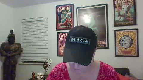 Snapshot of wendycu chatting on 5, 3, 2025 WendyCU online show from 5, 3, 2025