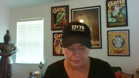 Snapshot of wendycu chatting on 8, 9, 2025 WendyCU online show from 8, 9, 2025