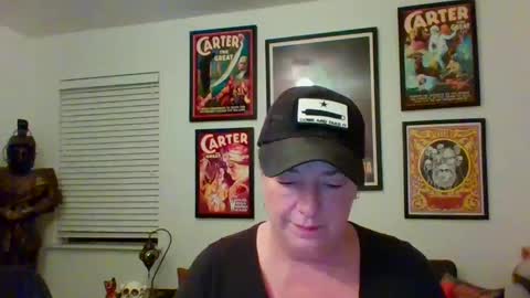 Snapshot of wendycu chatting on 4, 10, 2025 WendyCU online show from 4, 10, 2025