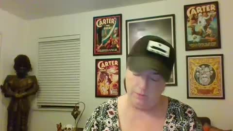 Snapshot of wendycu chatting on 18, 10, 2025 WendyCU online show from 18, 10, 2025