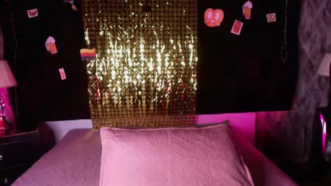 WEN SHENG online show from 20, 9, 2025