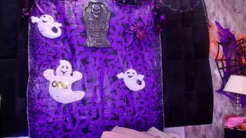 WEN SHENG online show from 10, 10, 2025