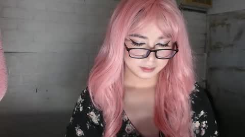 Snapshot of weremeanttobe chatting on 25, 9, 2025 andrew online show from 25, 9, 2025