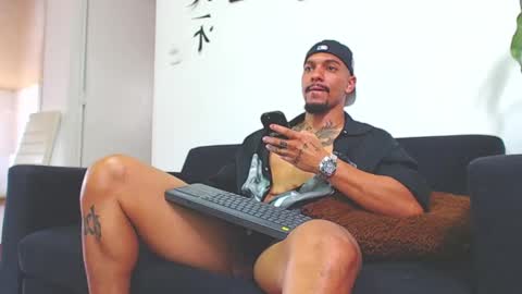 Snapshot of wesleyrogger chatting on 6, 12, 2024 Wesley Rogger online show from 6, 12, 2024