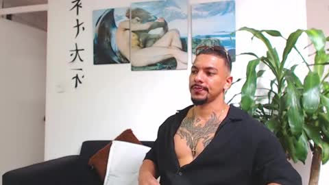 Snapshot of wesleyrogger chatting on 15, 2, 2025 Wesley Rogger online show from 15, 2, 2025