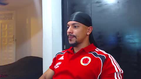 Snapshot of wesleyrogger chatting on 9, 9, 2025 Wesley Rogger online show from 9, 9, 2025