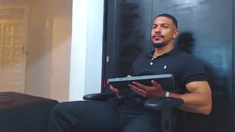 Snapshot of wesleyrogger chatting on 27, 9, 2025 Wesley Rogger online show from 27, 9, 2025